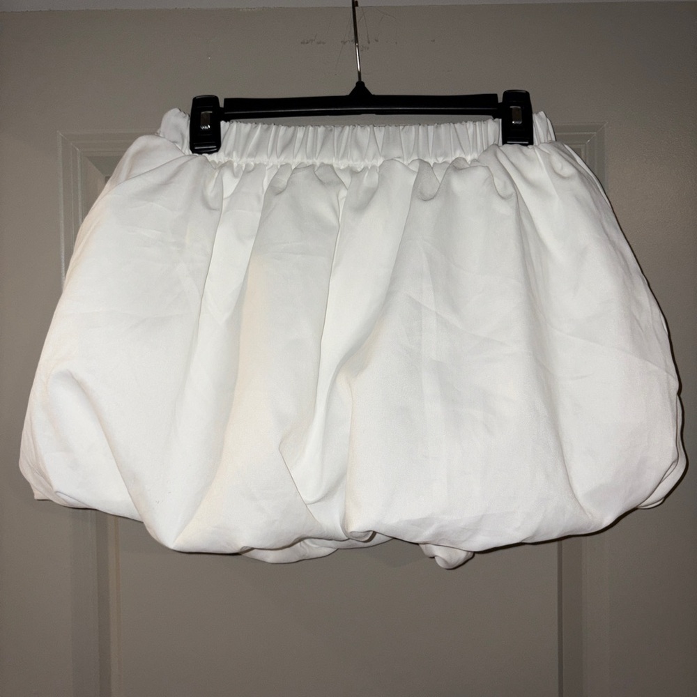 Boohoo White Bubble Skirt